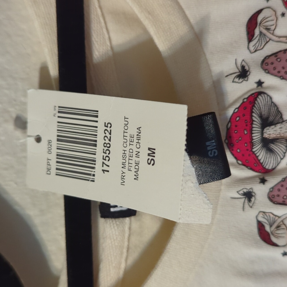 Hot Topic Women's Mushroom Peek-a-boo Shirt - Picture 4 of 6